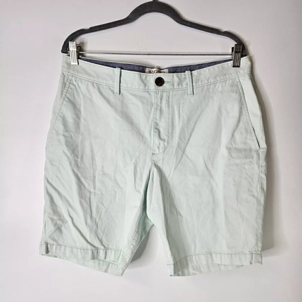Men's Shorts Penguin By Munsingwear Flat Front Size 34 Light Green Preppy